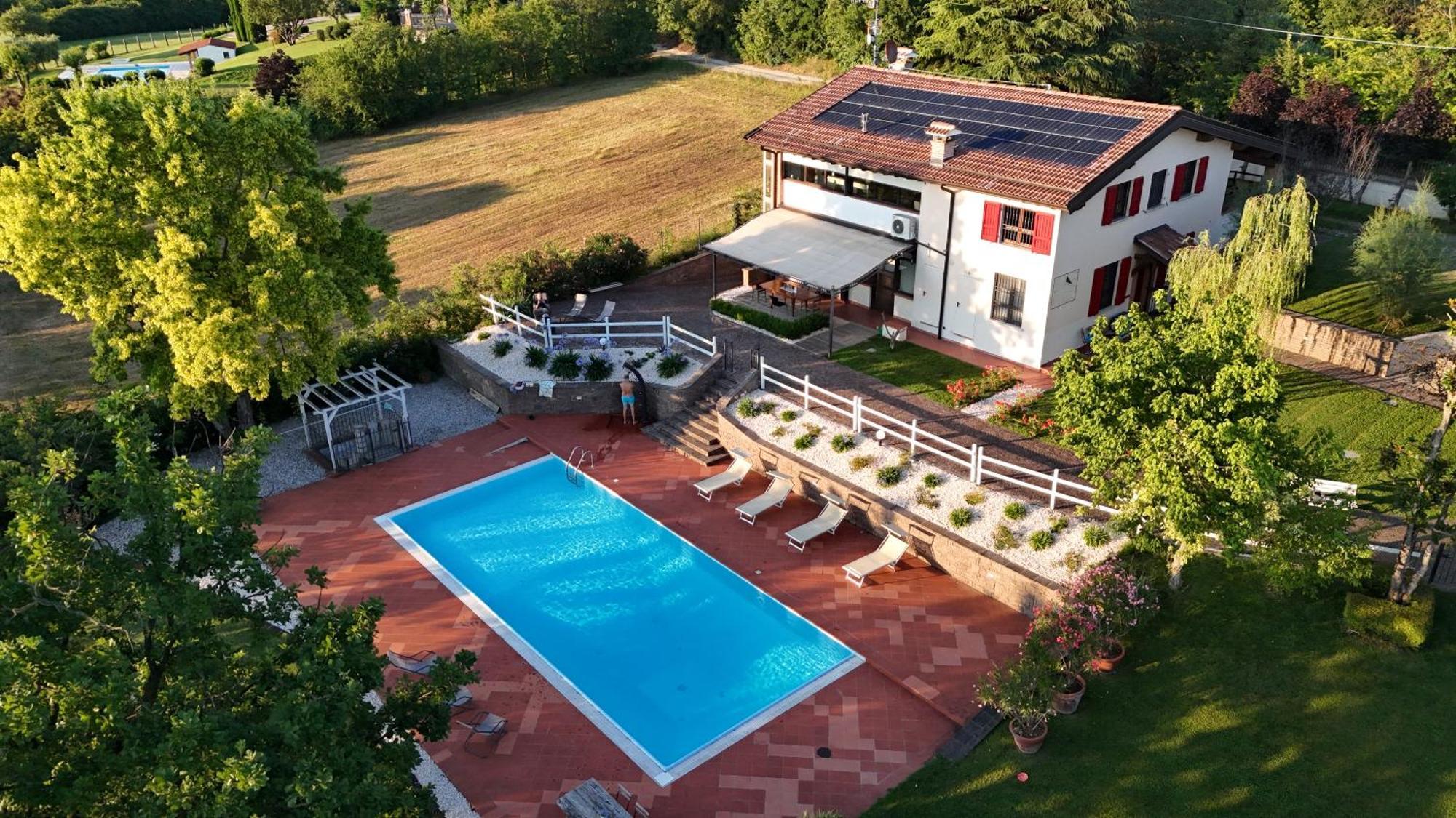 Villa Bagnole B&B - Holiday Apartments Лонато Екстериор снимка